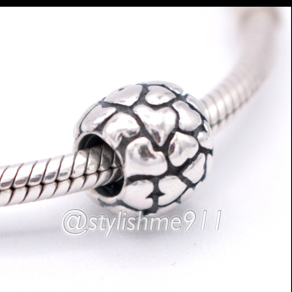 Authentic PANDORA Retired Lotsa Love Charm - 790174